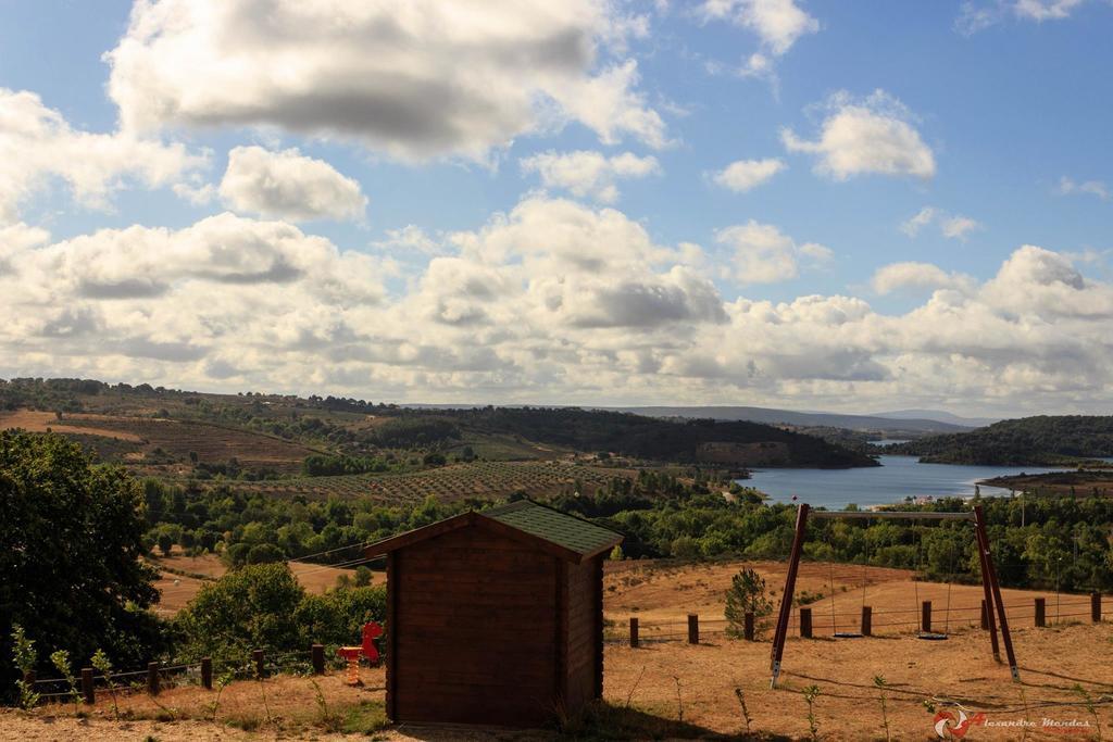 Monte Do Azibo Glamping Hotell Podence Exteriör bild